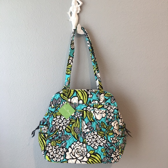 Vera Bradley Handbags - NEW Vera Bradley Sweet Pleat Tote Island Blooms